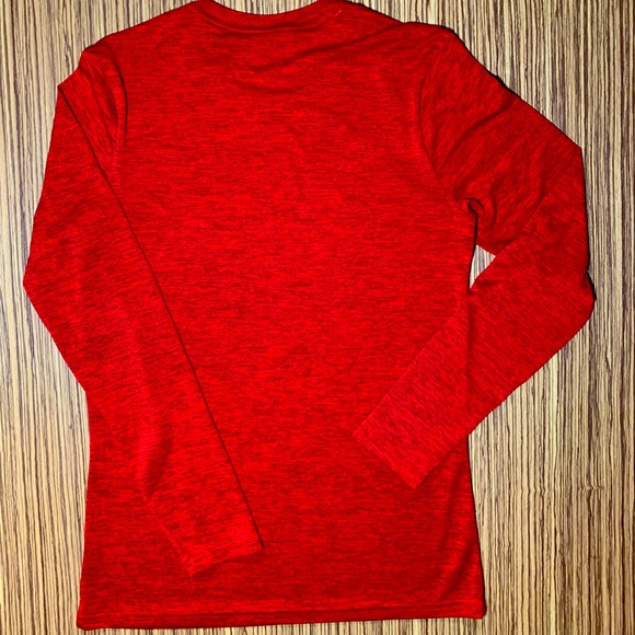 GYMSHARK Long Sleeve Fitted Tee - Picture 3 of 3